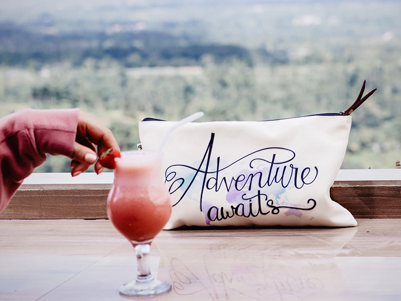 PaperclipPeople_CollectionBags_HeaderTouchBag
