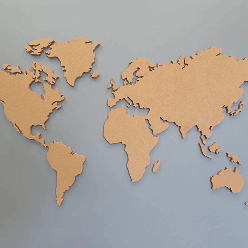 Cork map - WORLD - Paperclip-store